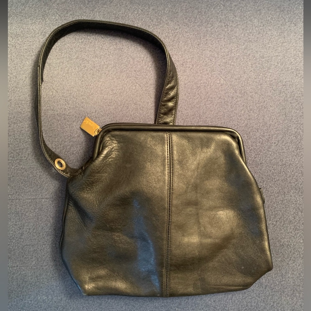 Tignanello leather shoulder bag pack